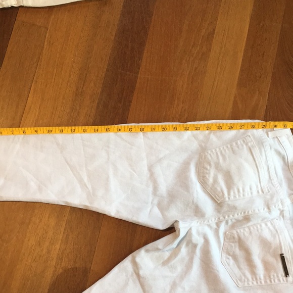 Michael Kors Light Wash Cropped Jean - Picture 4 of 6